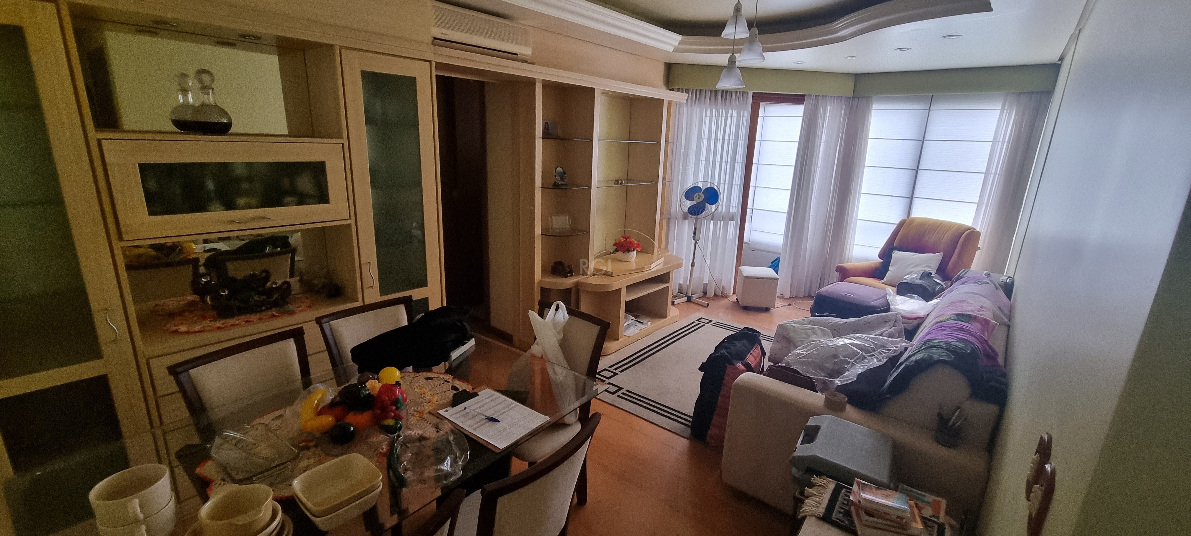 Apartamento à venda com 2 quartos, 75m² - Foto 1