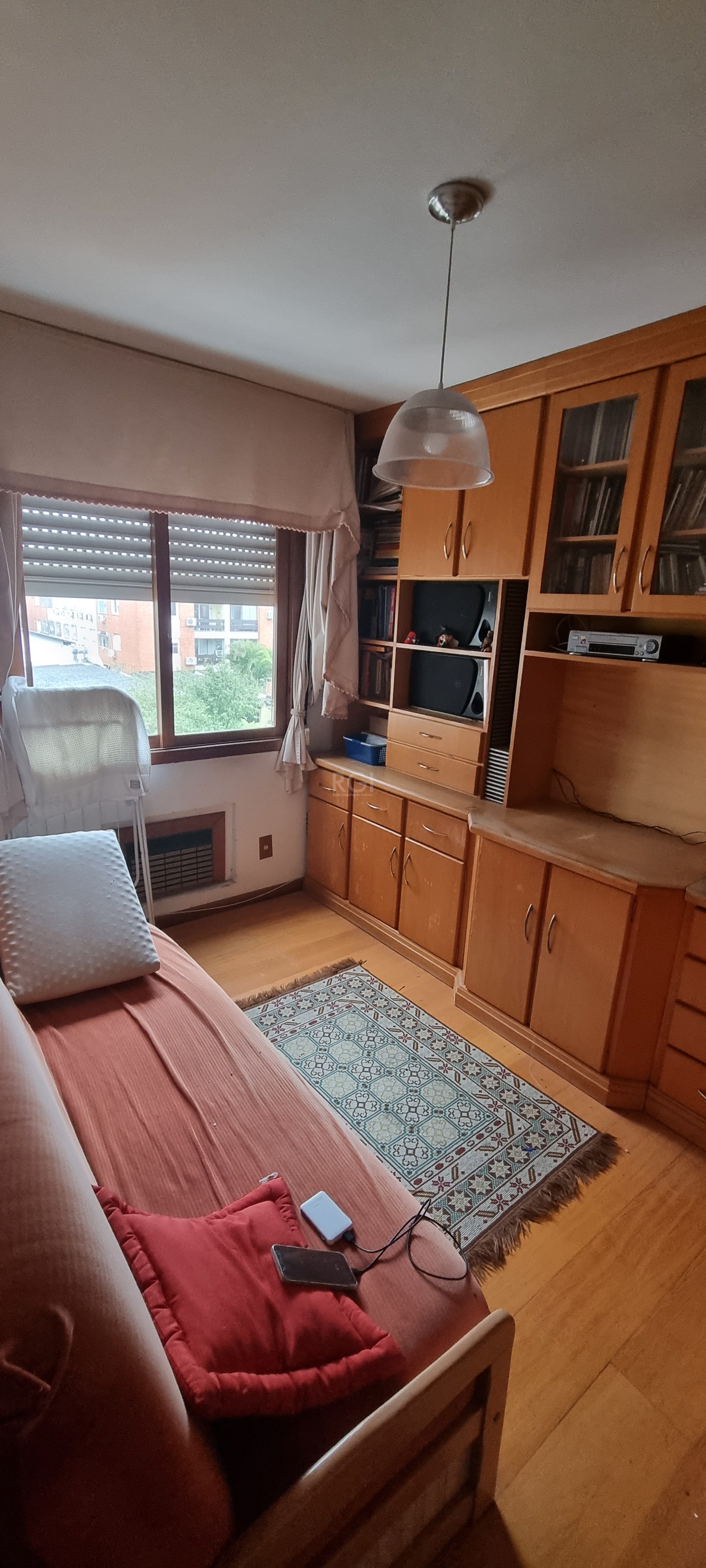 Apartamento à venda com 2 quartos, 75m² - Foto 11