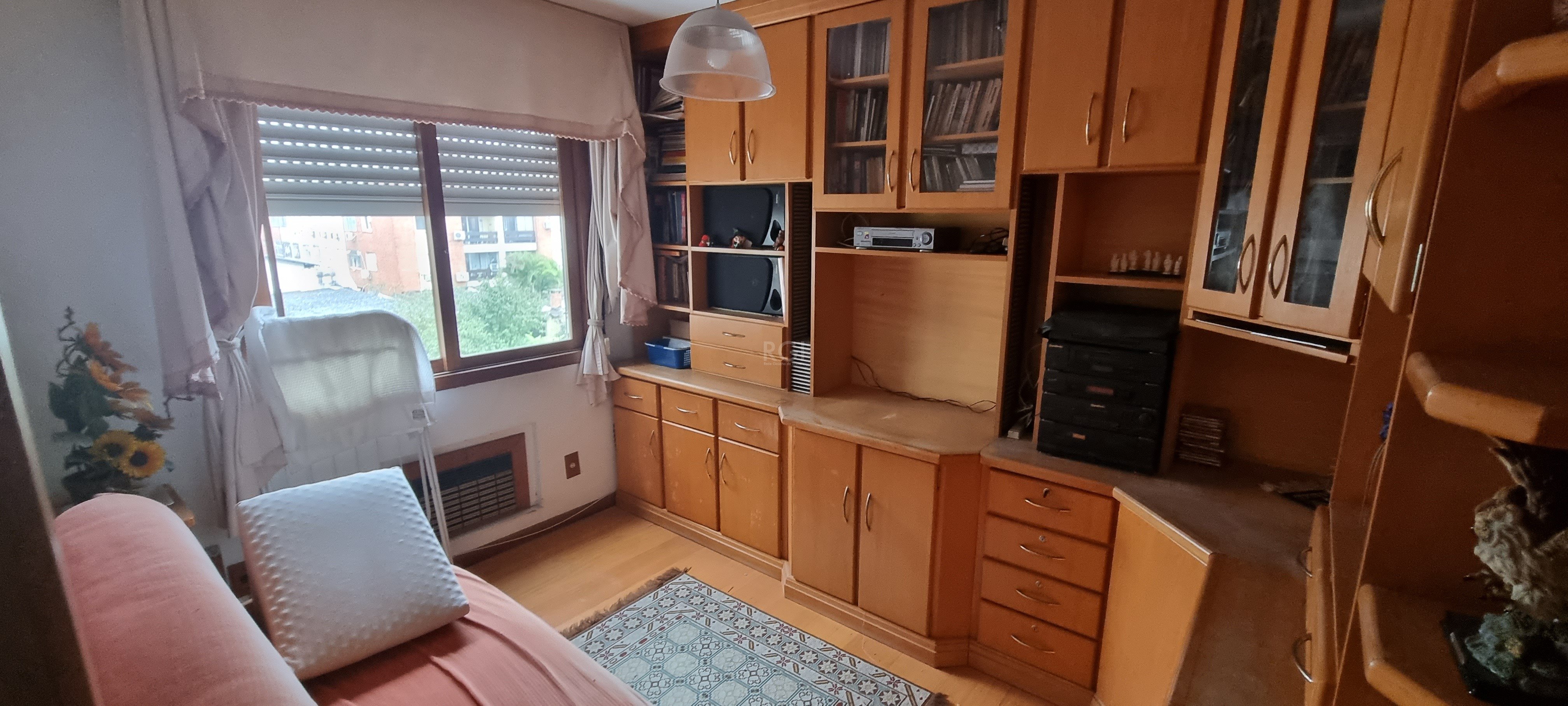 Apartamento à venda com 2 quartos, 75m² - Foto 10