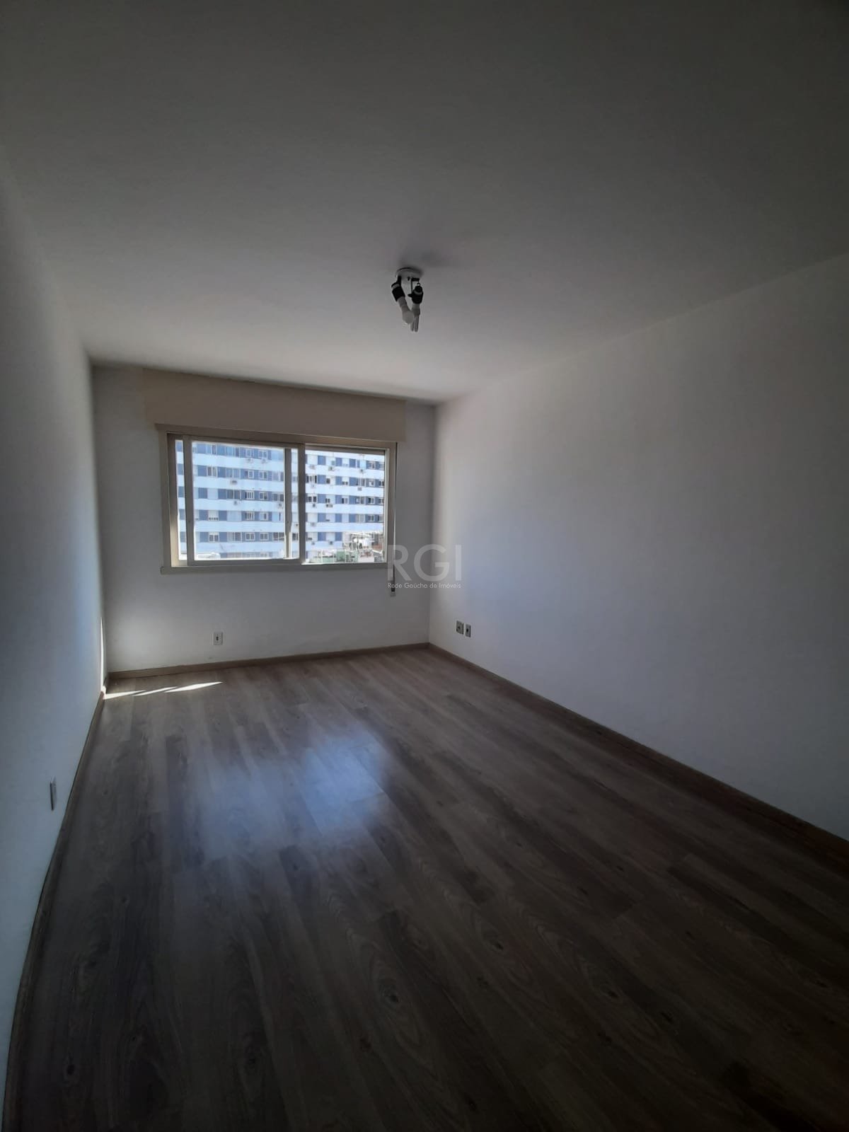 Apartamento à venda com 1 quarto, 52m² - Foto 1