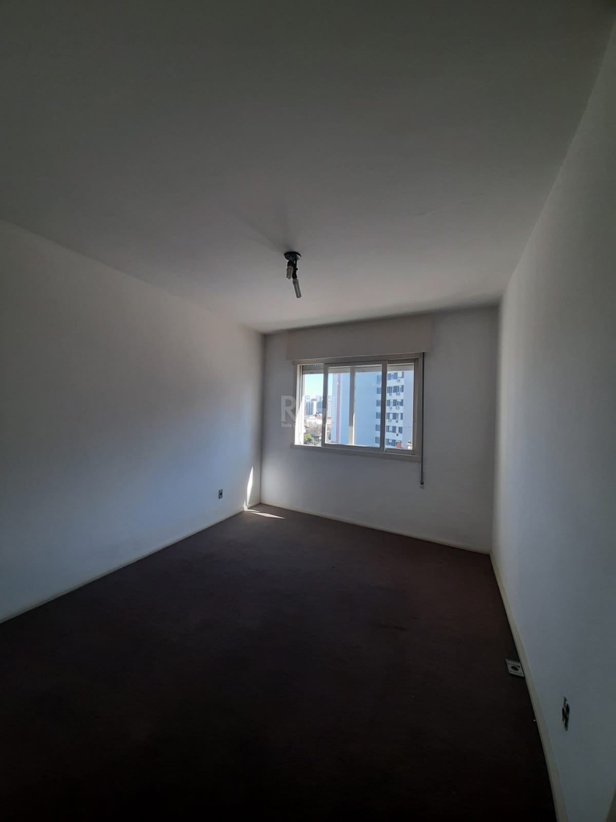 Apartamento à venda com 1 quarto, 52m² - Foto 2