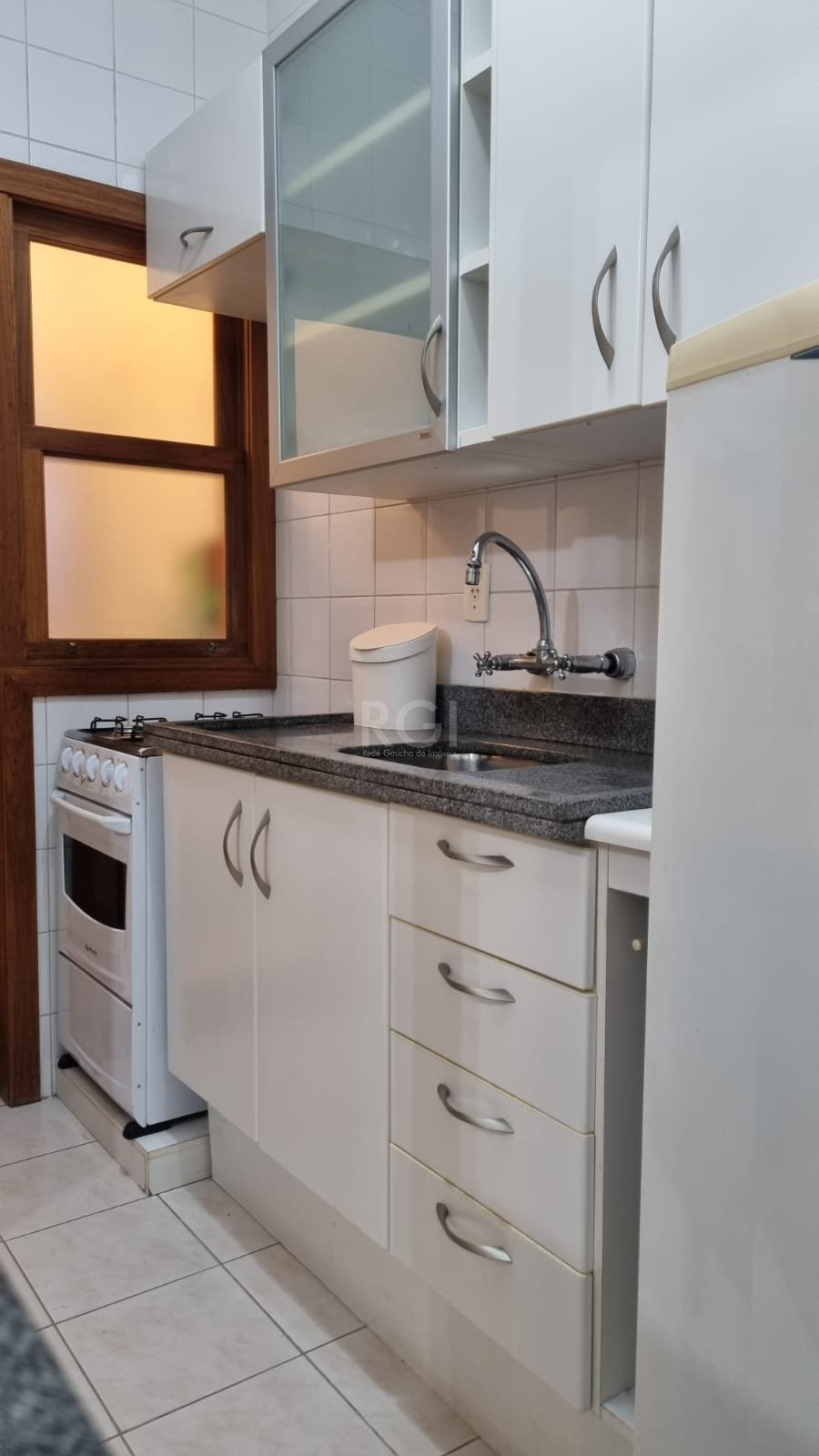 Apartamento à venda com 1 quarto, 44m² - Foto 9