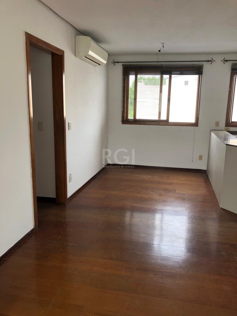 Apartamento à venda com 2 quartos, 72m² - Foto 3