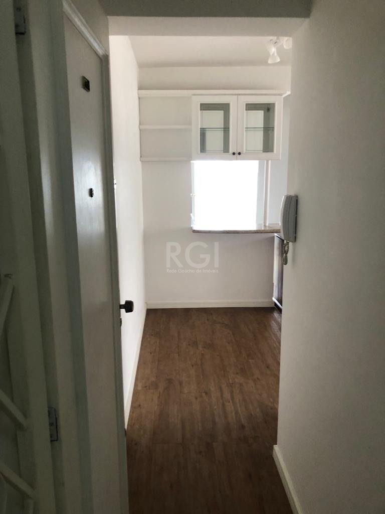 Apartamento à venda com 1 quarto, 40m² - Foto 6