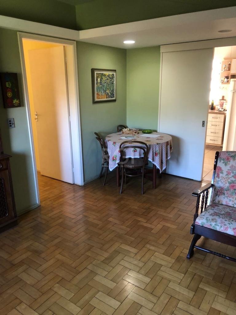 Apartamento à venda com 3 quartos, 92m² - Foto 2