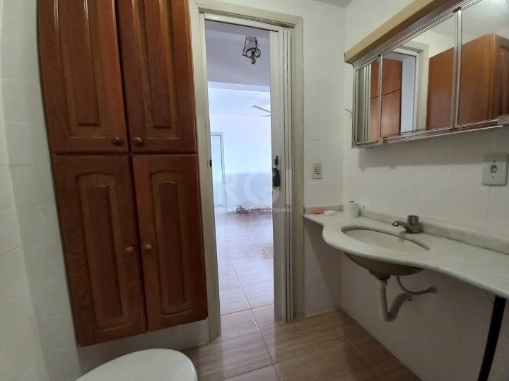 Apartamento à venda com 1 quarto, 43m² - Foto 15