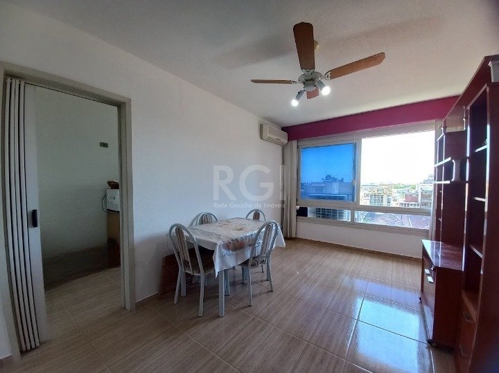 Apartamento à venda com 1 quarto, 43m² - Foto 4