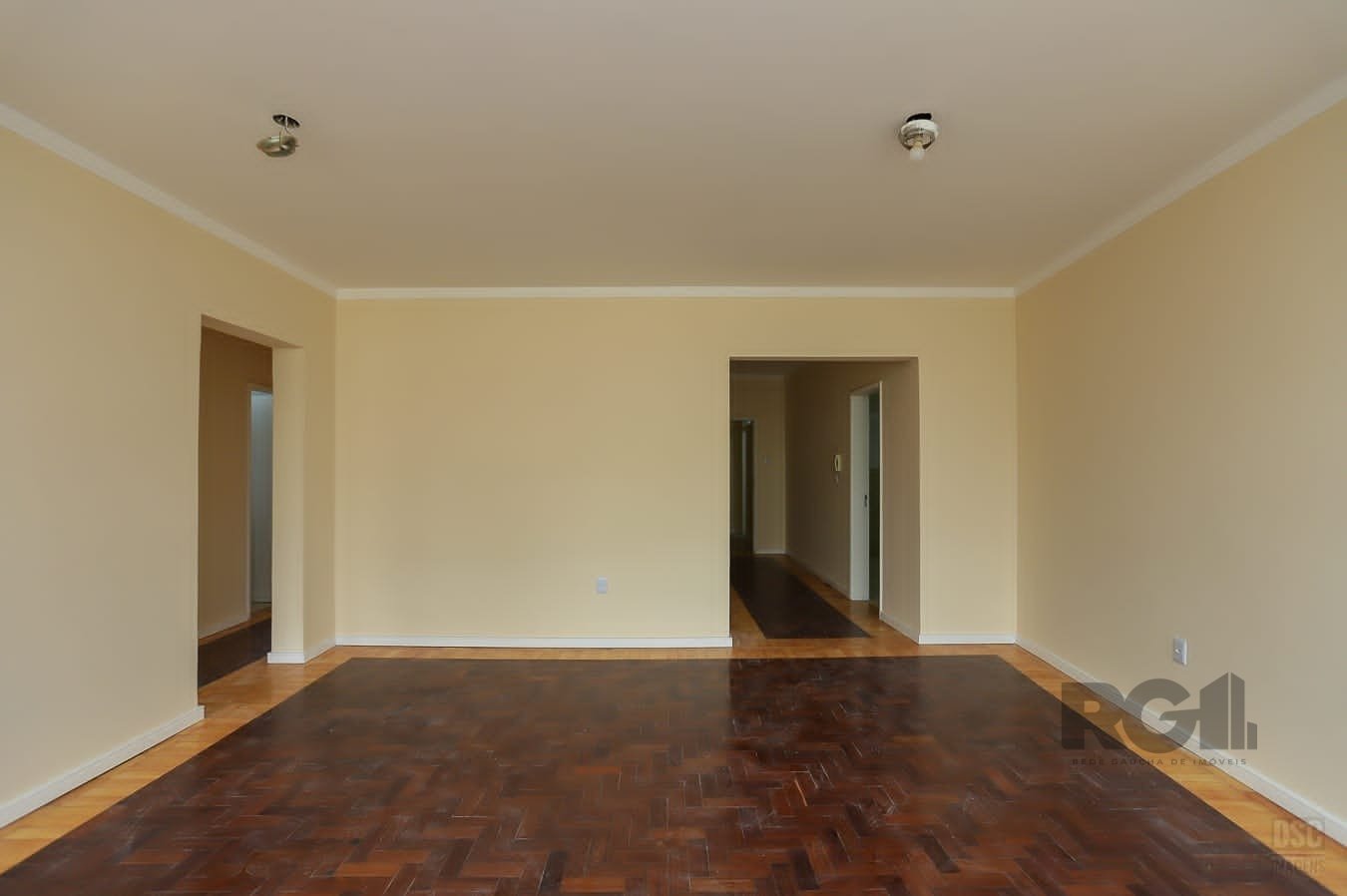 Apartamento à venda com 3 quartos, 141m² - Foto 13