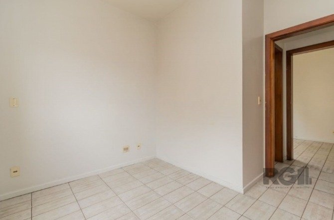 Apartamento à venda com 2 quartos, 62m² - Foto 11