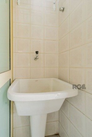 Apartamento à venda com 2 quartos, 62m² - Foto 13