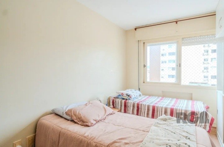 Apartamento à venda com 2 quartos, 74m² - Foto 9