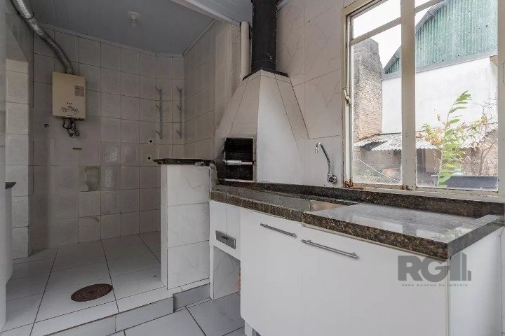 Apartamento à venda com 3 quartos, 77m² - Foto 3