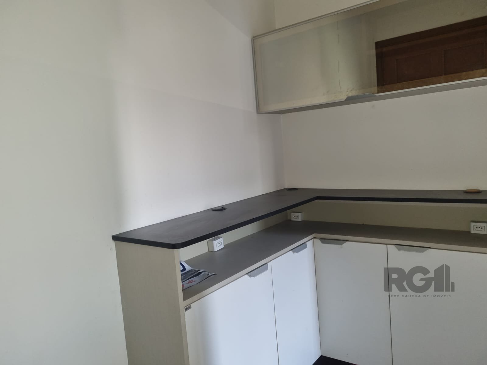 Apartamento à venda com 2 quartos, 61m² - Foto 5