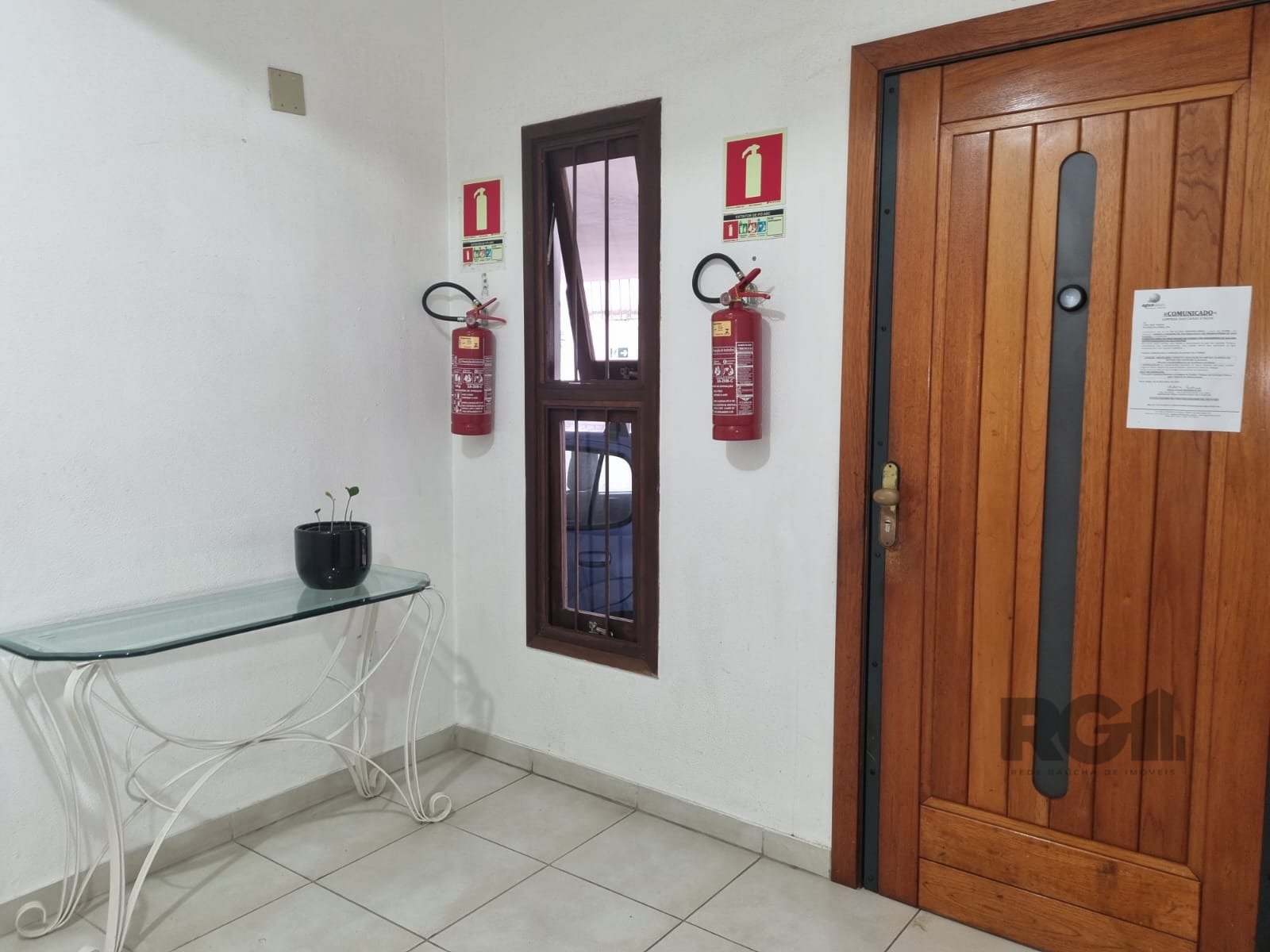 Apartamento à venda com 2 quartos, 61m² - Foto 17