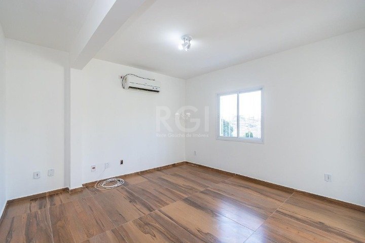 Apartamento à venda com 3 quartos, 94m² - Foto 13