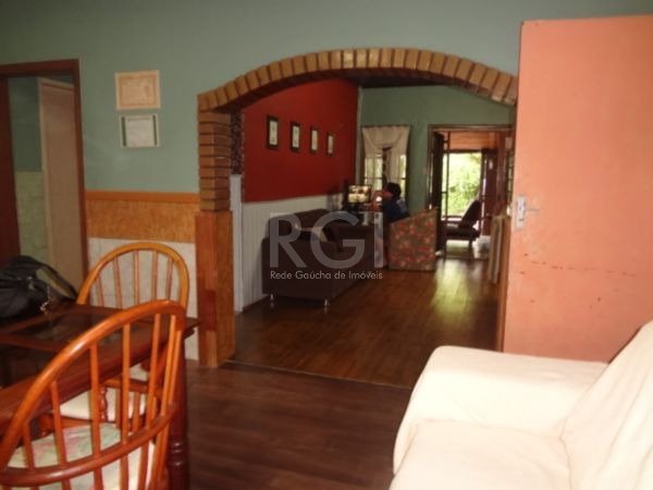 Casa à venda com 3 quartos, 100m² - Foto 5