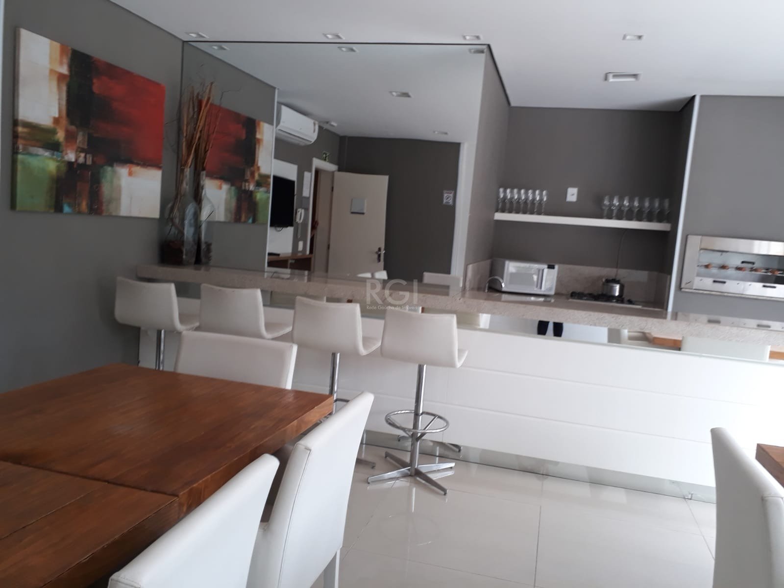 Apartamento à venda com 2 quartos, 68m² - Foto 13