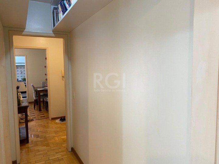 Apartamento à venda com 2 quartos, 61m² - Foto 6