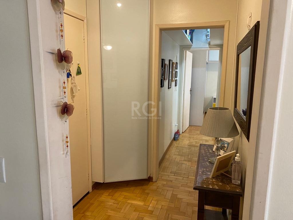 Apartamento à venda com 2 quartos, 61m² - Foto 5