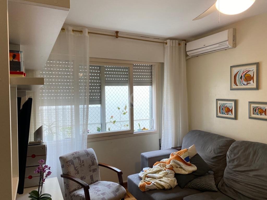 Apartamento à venda com 2 quartos, 61m² - Foto 2