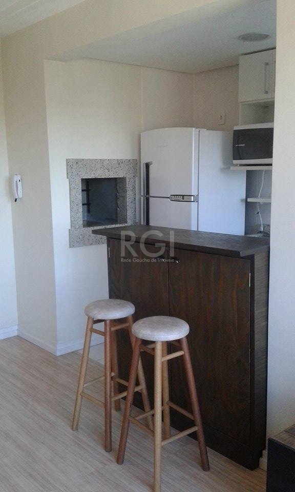 Apartamento à venda com 1 quarto, 36m² - Foto 2